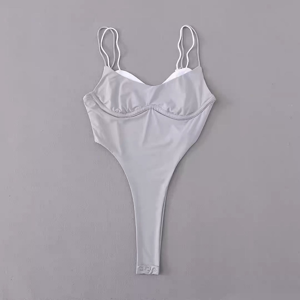 セクシースリムフィットボディスーツ