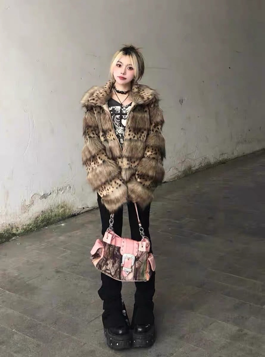 ヒョウ柄エコファーコート