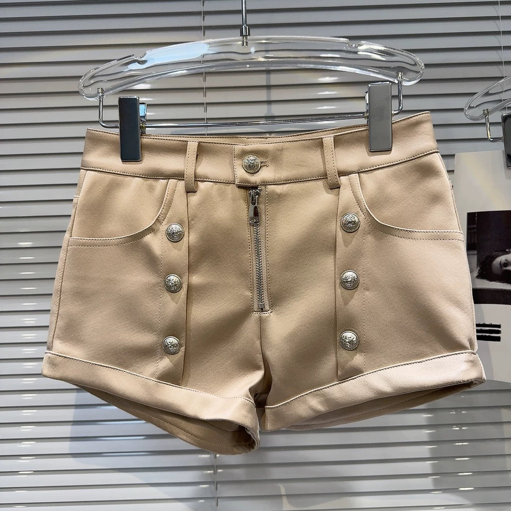 ボタンデザインシルキーショートパンツ