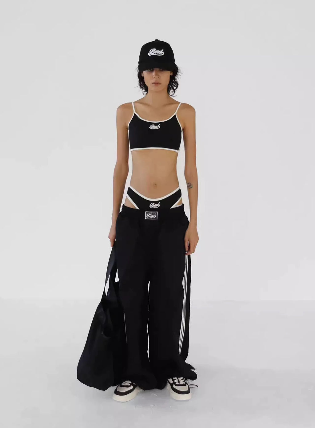 BADBLOOD スリムフィット インナー