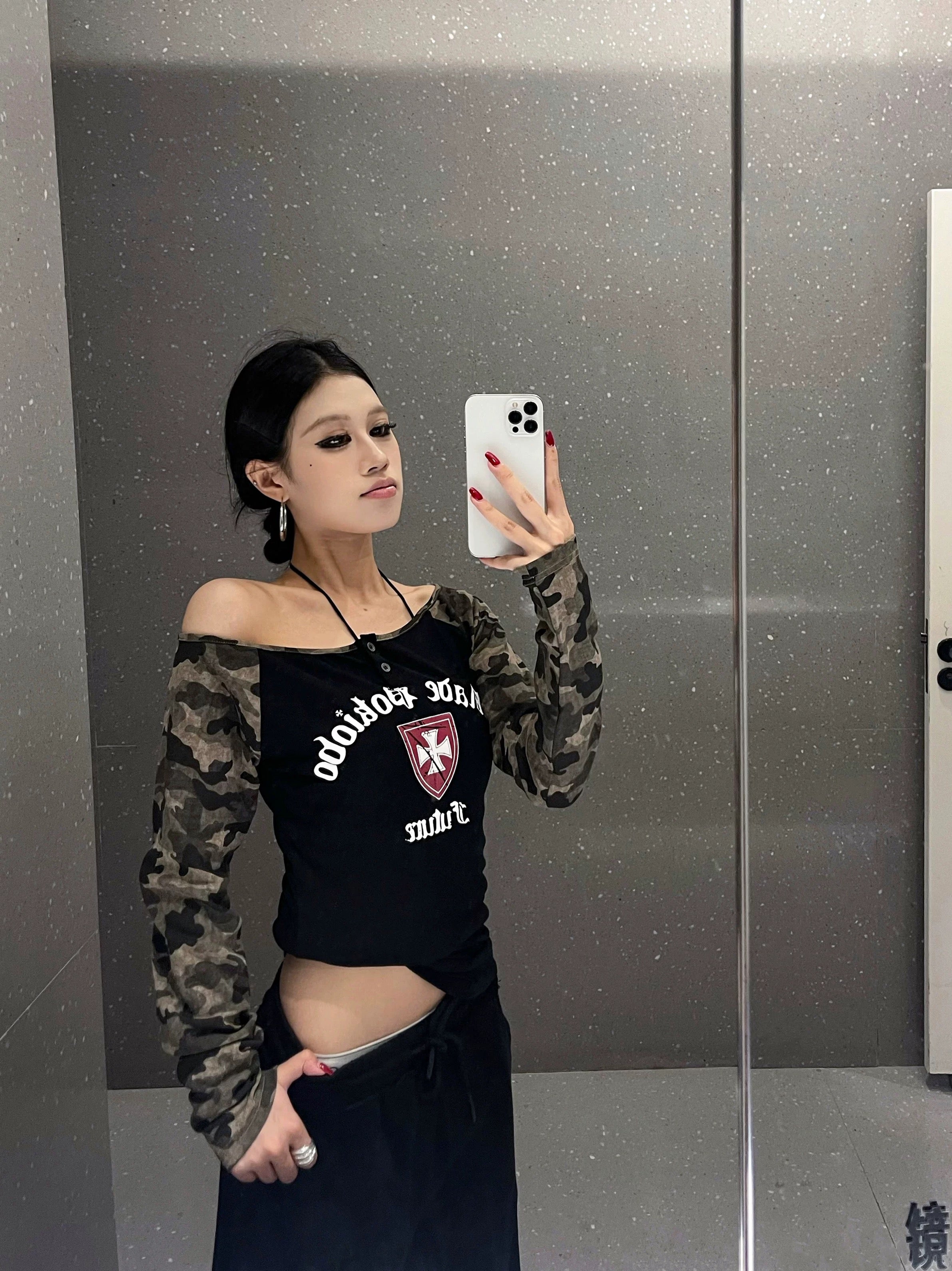 迷彩柄ワンショルダー 長袖Tシャツ