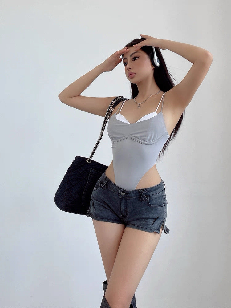 セクシースリムフィットボディスーツ